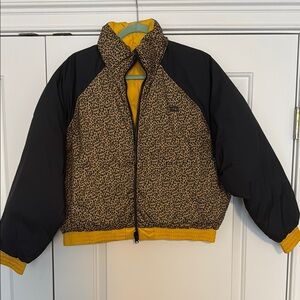 Levi’s Reversible Leopard Print and Black / Yellow Puffer Jacket Size Medium